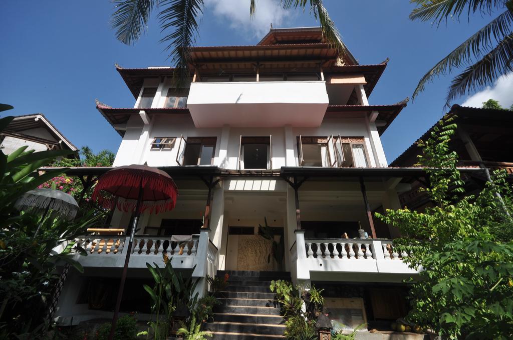 White Lotus Oasis Hotell Ubud Exteriör bild