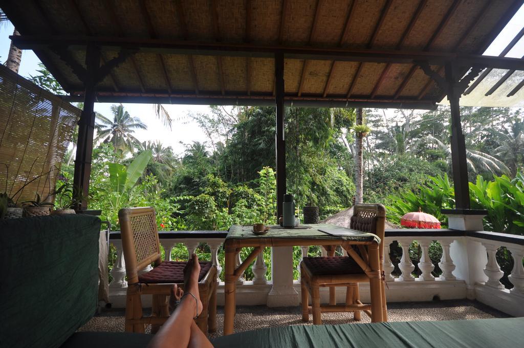White Lotus Oasis Hotell Ubud Exteriör bild