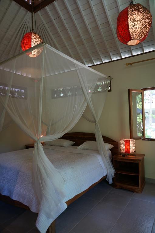 White Lotus Oasis Hotell Ubud Exteriör bild